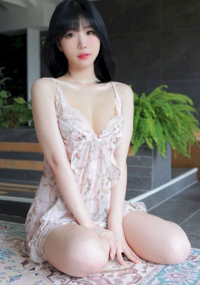 《苹果》浴室激情视频